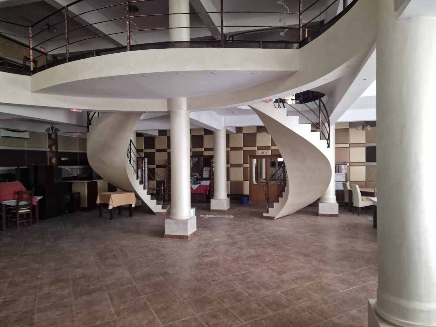 Restaurant Piscina Club Principe - Poză 2