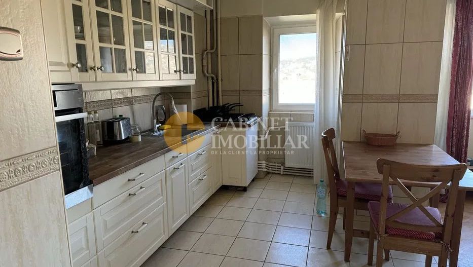 GARA - ARCU - 3 CAMERE DECOMANDAT - Poză 1