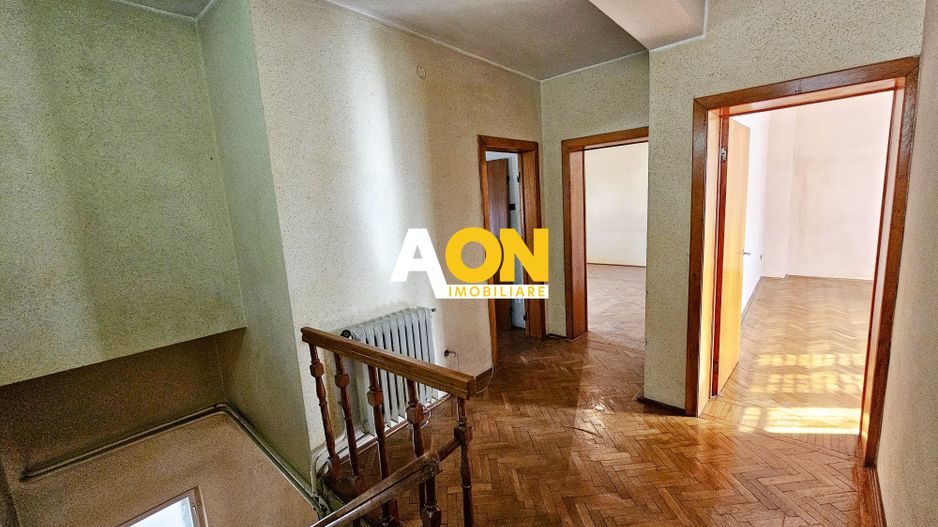 Casa tip duplex, 4 camere, garaj. Cetate, zona HCC - Poză 9