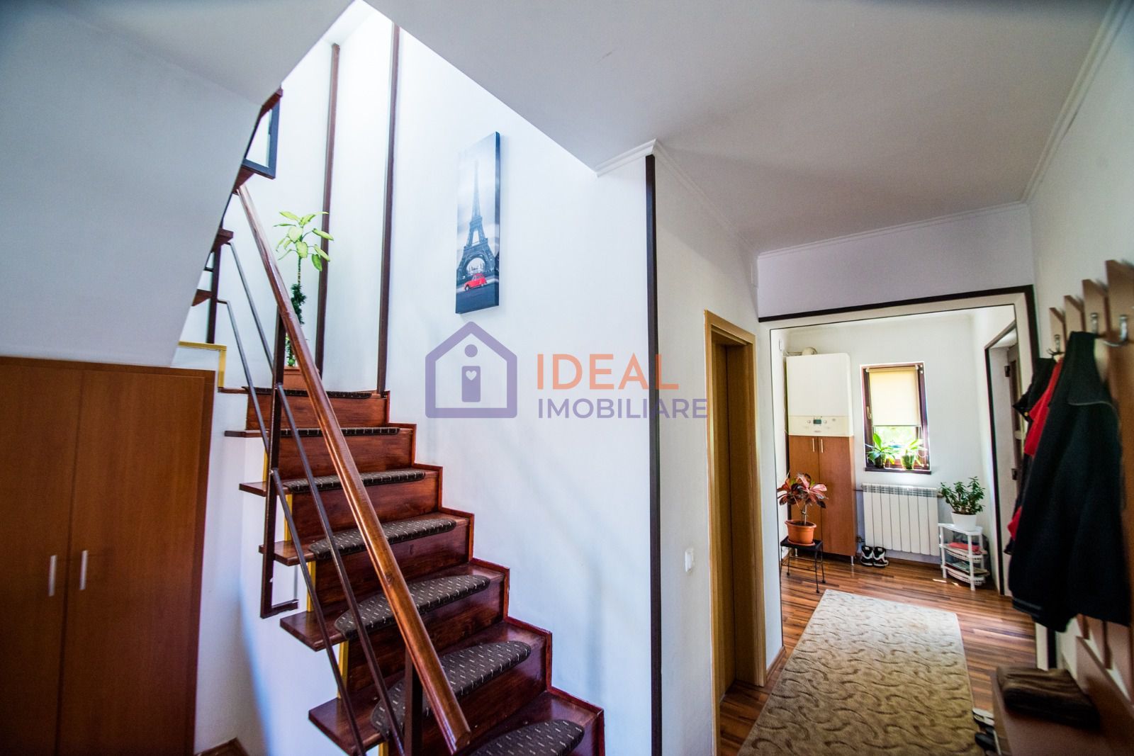 Casa Individuala cu 8 camere si 430 mp de curte, zona Calea Poplacii - Poză 18