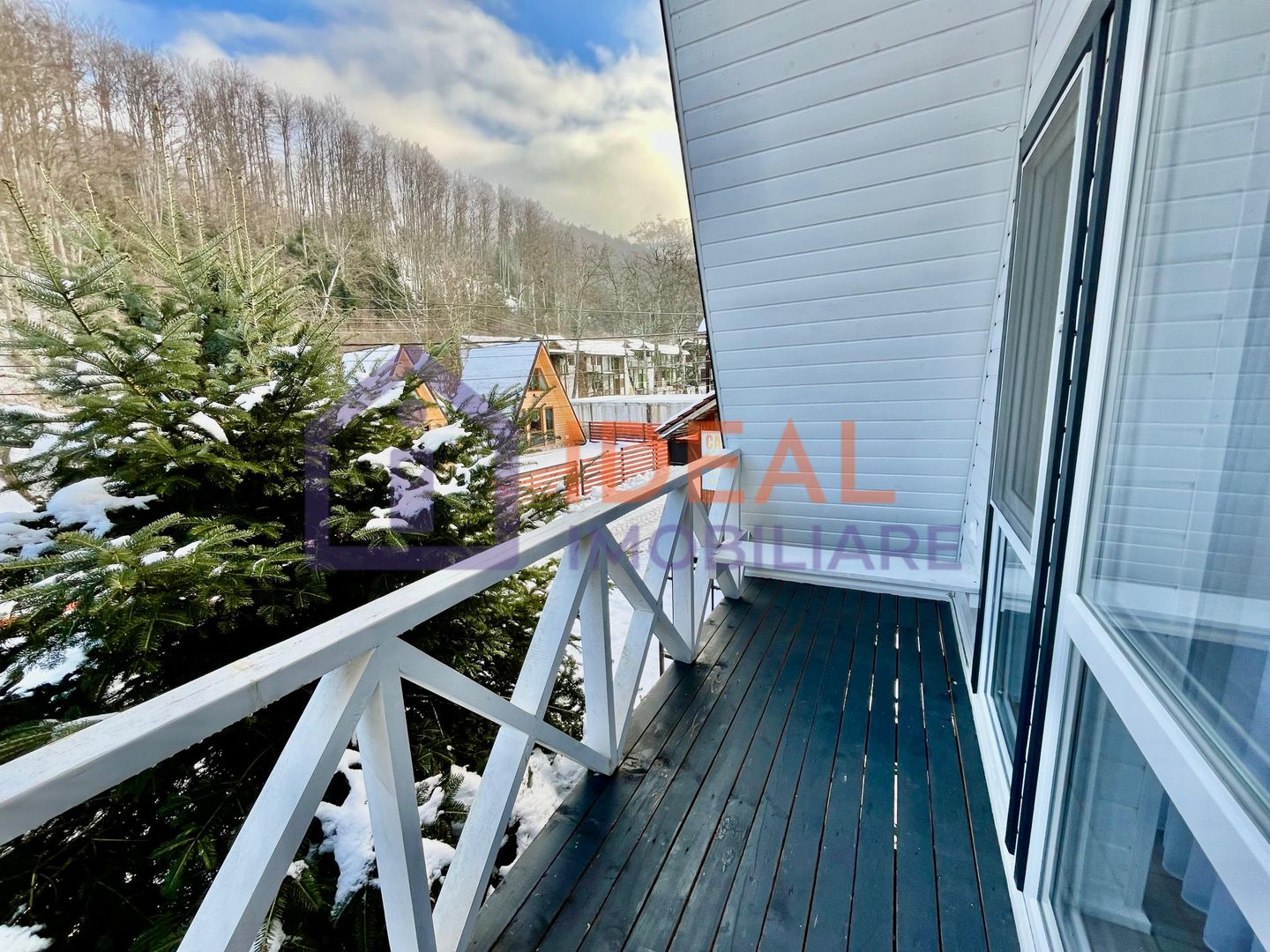 Pensiune de vânzare în Cârțișoara – investiție turistică la poalele munților - Poză 20