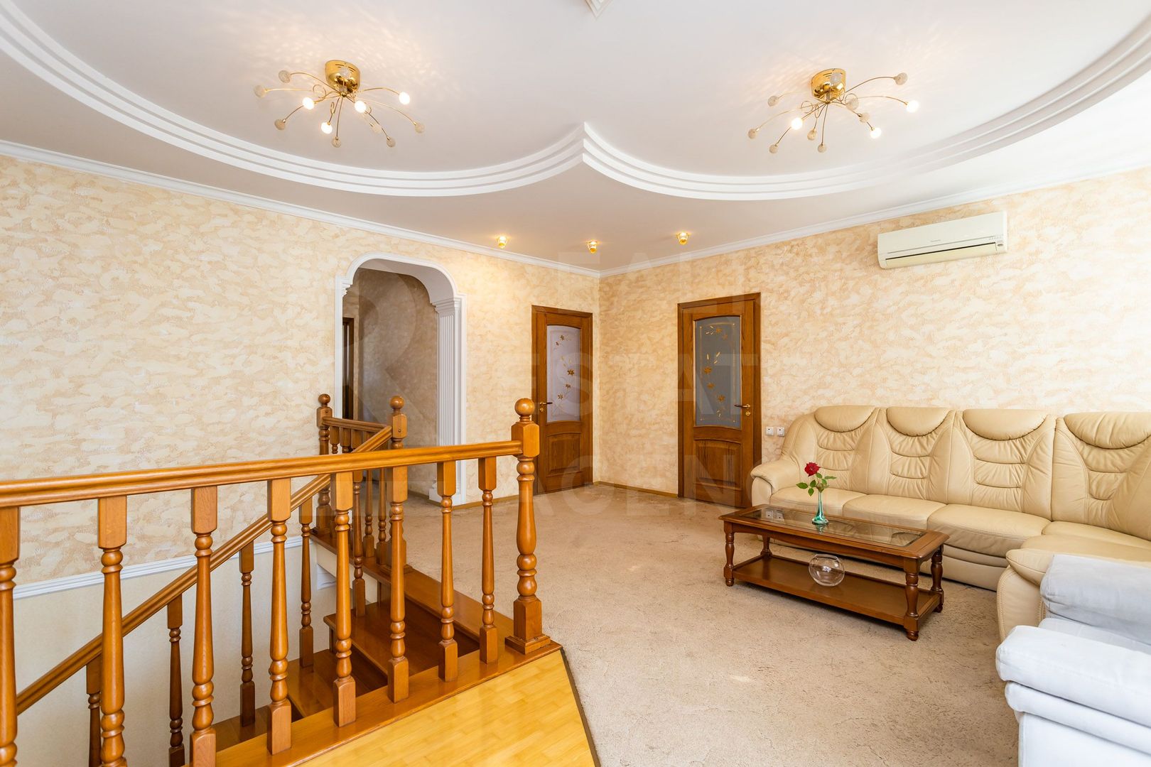 Vânzare, casă, 2 nivele, 4 camere, strada 31 August 1989, Centru - Poză 9