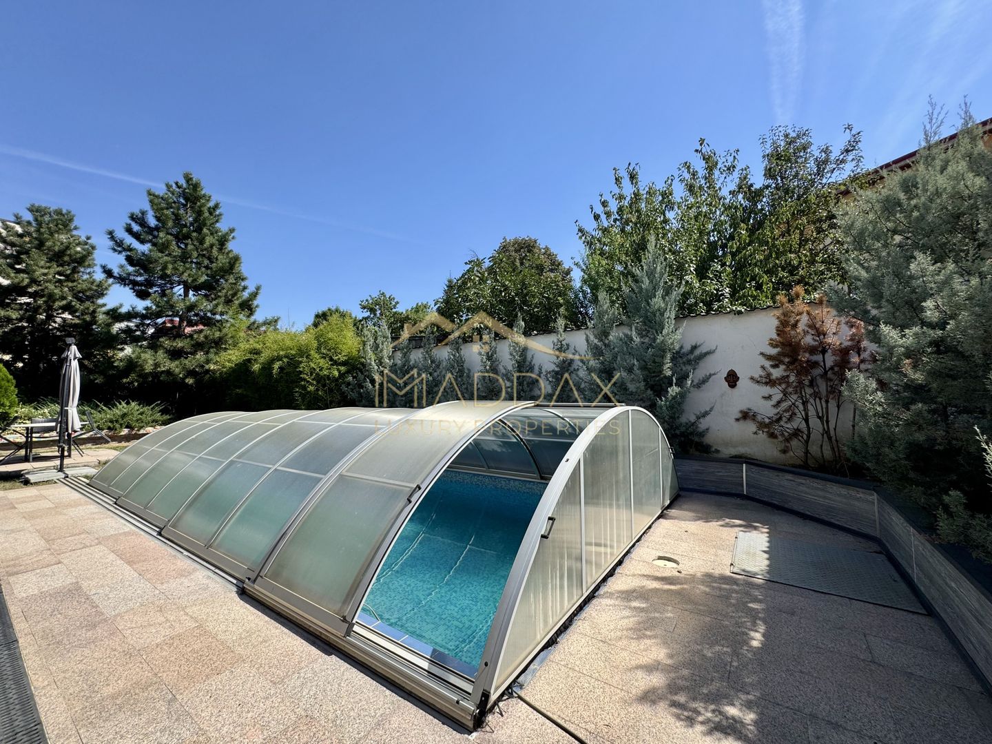 Vila cu 5 camere *344mp* + 400mp Teren // Zona Bucurestii Noi - Poză 52