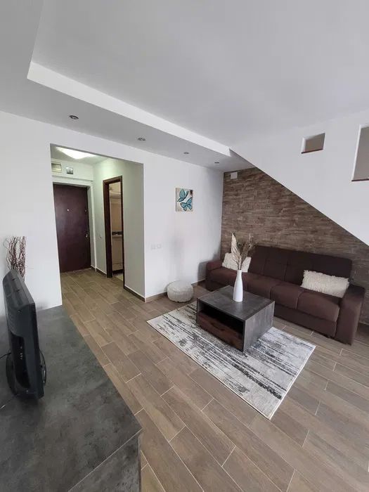 APARTAMENT SALA PALATULUI - Poză 1