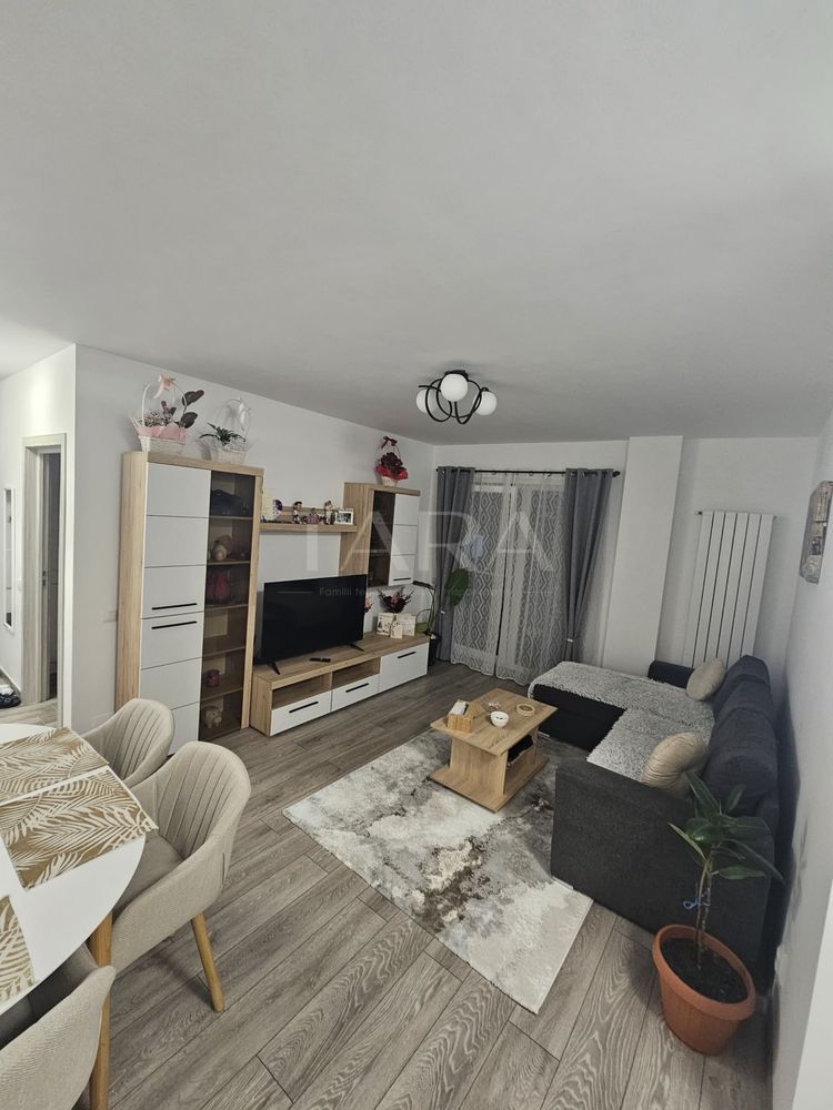 Apartament cu 2 camere, balcon de 20,45 mp, bloc nou. - Poză 1