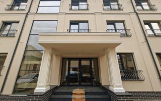 🏢 DE ÎNCHIRIAT | Clădire Premium 750 mp | Ultracentral Bacău - Poză 1