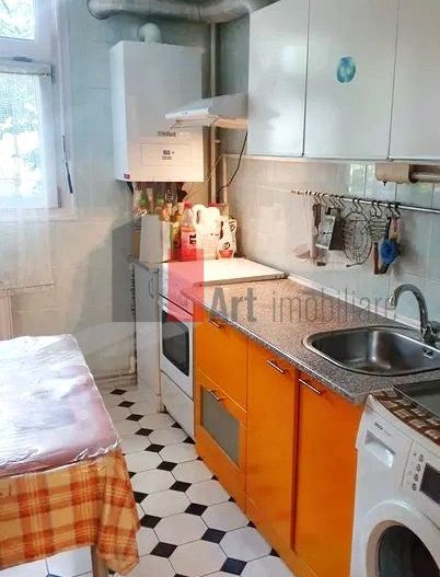 De vanzare 4 camere Titan-Parcul Teilor Ozana - Poză 6