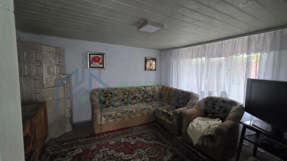 Ansamblu rezidențial cu 2 case în Scoposeni, comuna Gorban – teren 2400 mp, utilități complete - Poză 7