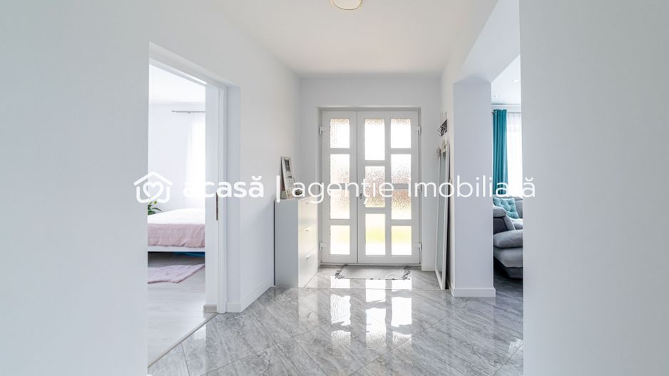 Nou! Casă frumoasă în Sâmbăteni - Poză 9