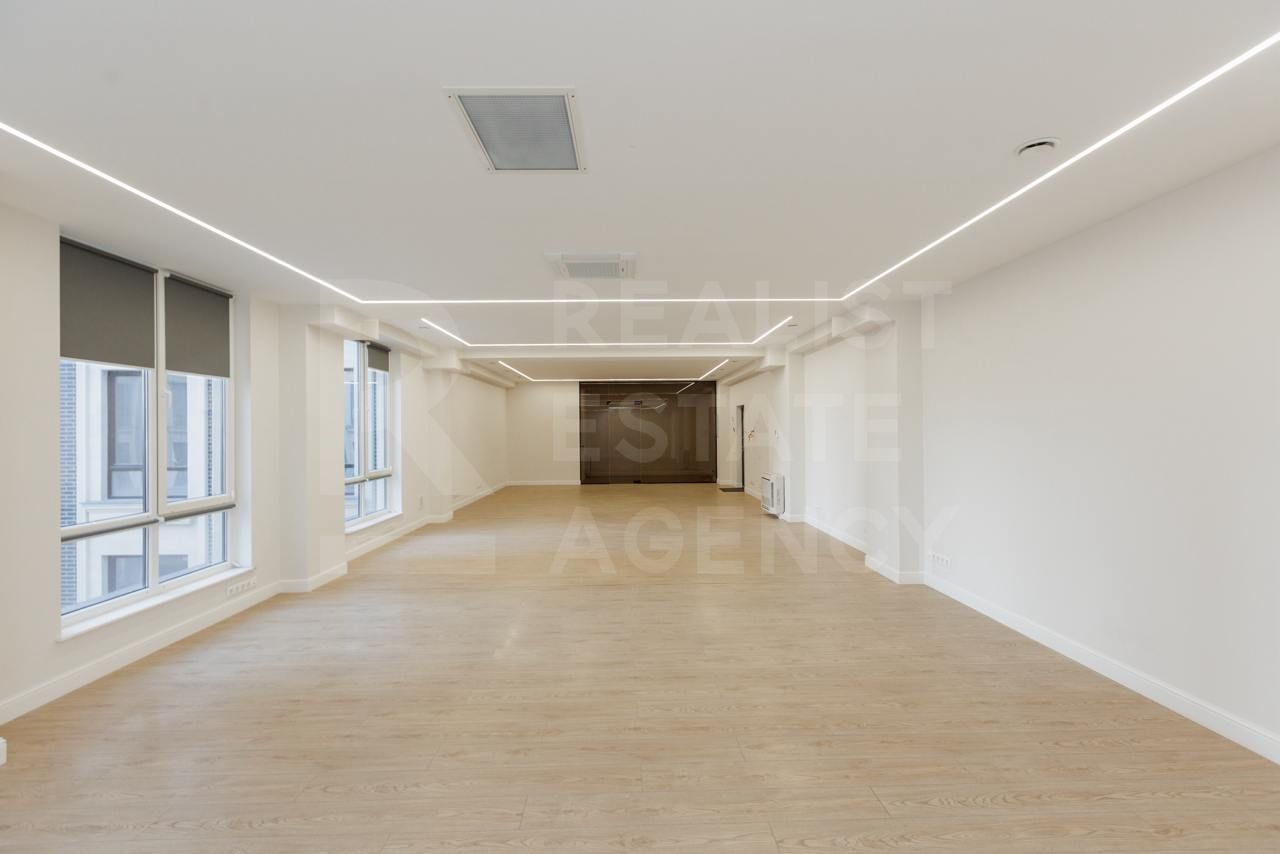 Chirie, spațiu comercial, 117 mp,  str. Mihai Eminescu, Centru - Poză 13