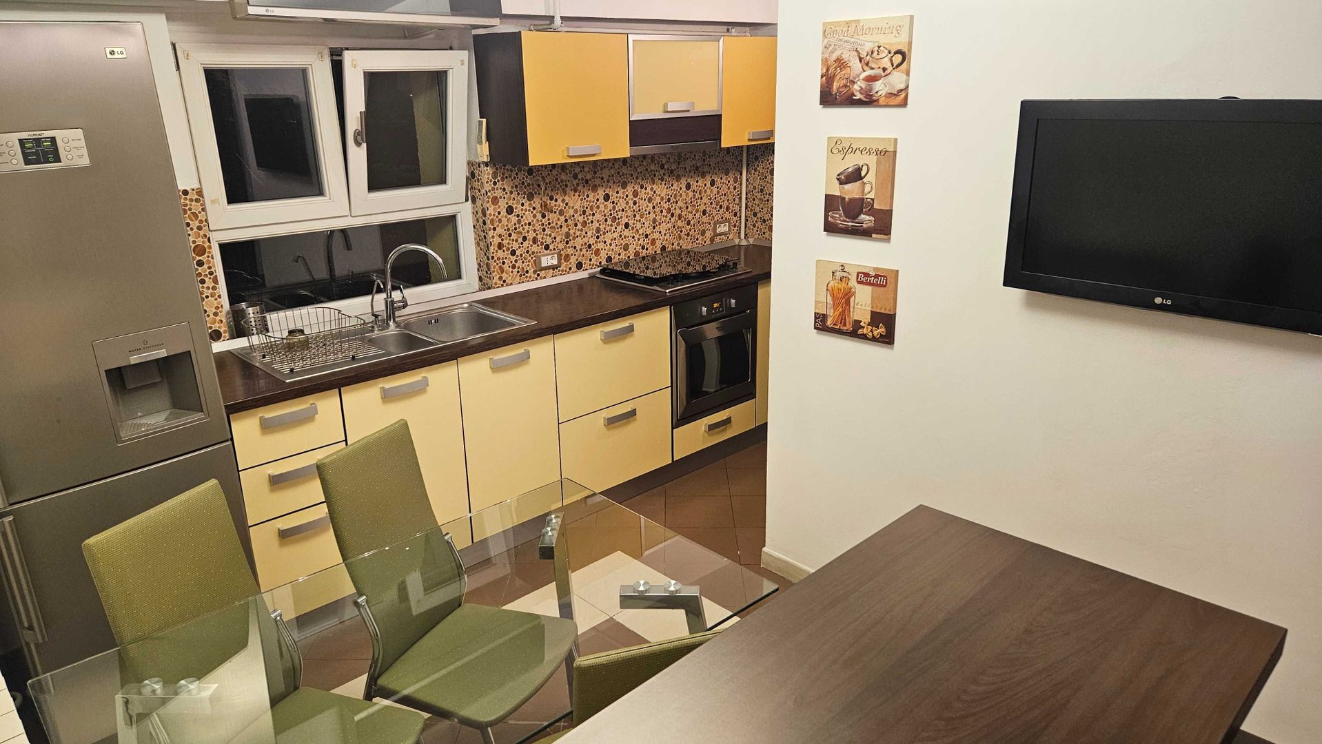 De Închiriat 3 Camere,, Calea Călărașilor, Piața Muncii, Petfriendly - Poză 2