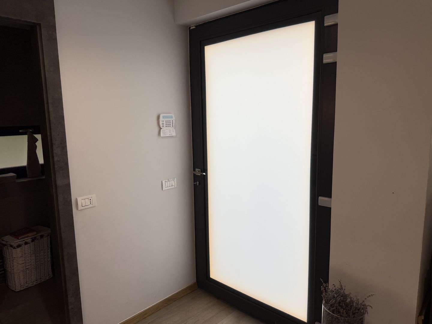 Duplex modern – arhitectură contemporană, spații luminoase - Poză 18