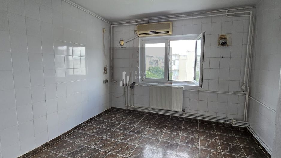 Apartament 3 camere 600 metri METROU BRANCOVEANU/CENTRALA - Poză 6