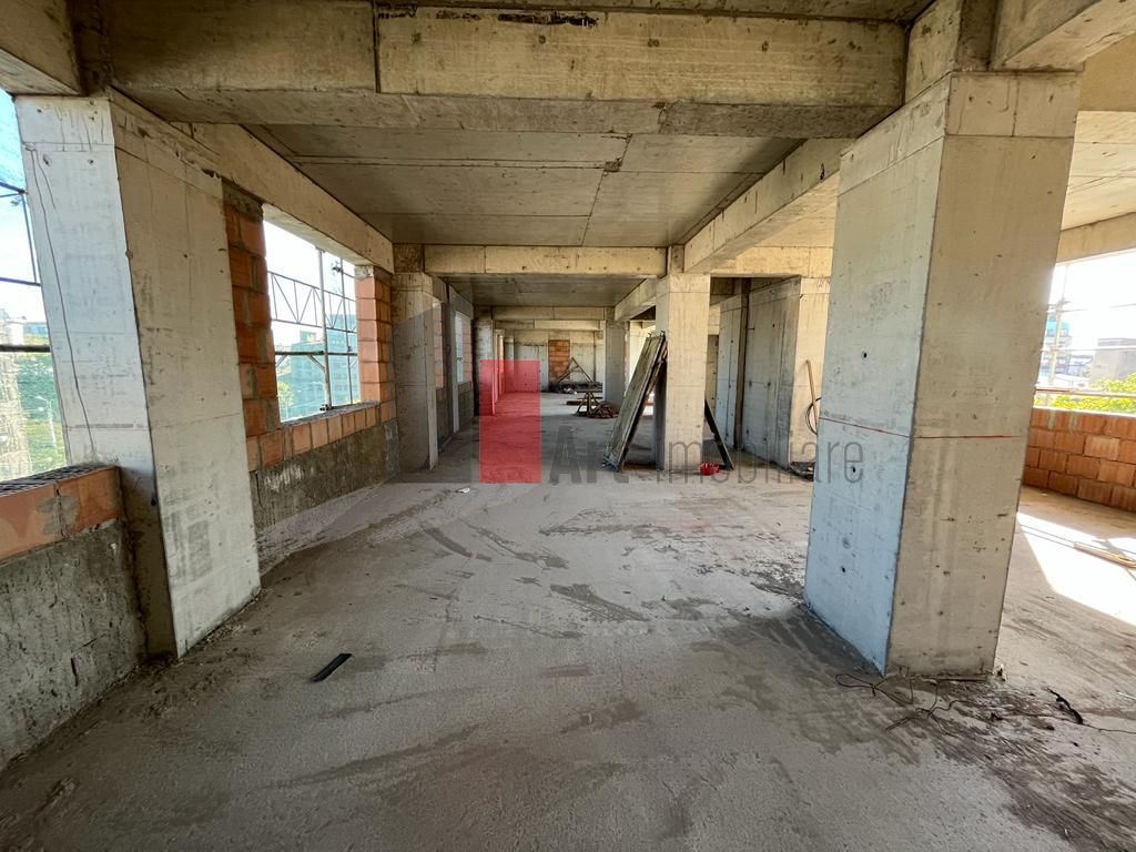 Spatiul "MALNOVA", imobil exclusivist comercial/birouri - Poză 5