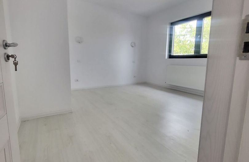 Casa Mogosoaia, constructie noua, 3 bai, zona in dezvoltare, vecini civilizati - Poză 18