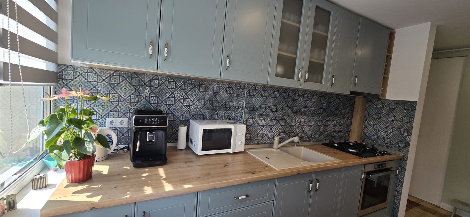 Vand apartament cu 2 camere in Cornisa, et. intermediar, lift nou - Poză 8