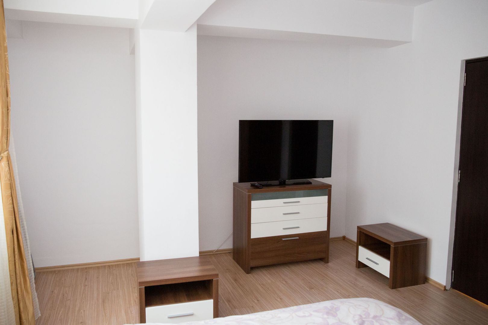 Direct Proprietar | Apartament 2 Camere | Zona Păcii Militari Parcare - Poză 4
