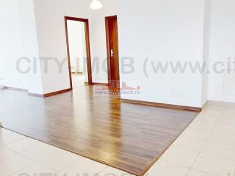 Vanzare  Apartament  trei  camere Baneasa cu terasa de 50 mp - Poză 14