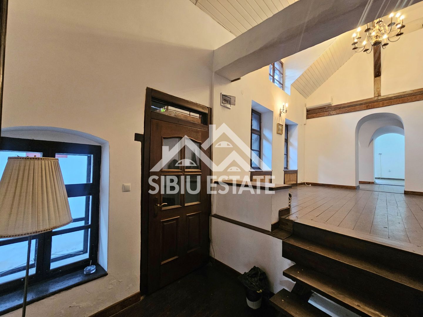 Imobil zona ultracentrala pretabil restaurant  schimbare destinatie - Poză 18