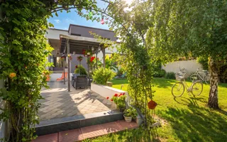Vilă 342 mp cu piscină și 800 mp teren / 4 dormitoare / Pleașa - Poză 61