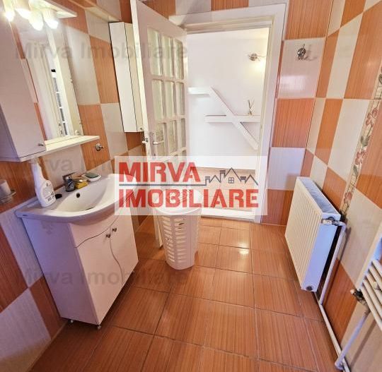 Vanzare vila 6 camere + spatiu comercial, mobilata si utilata, in Blejoi - Poză 41
