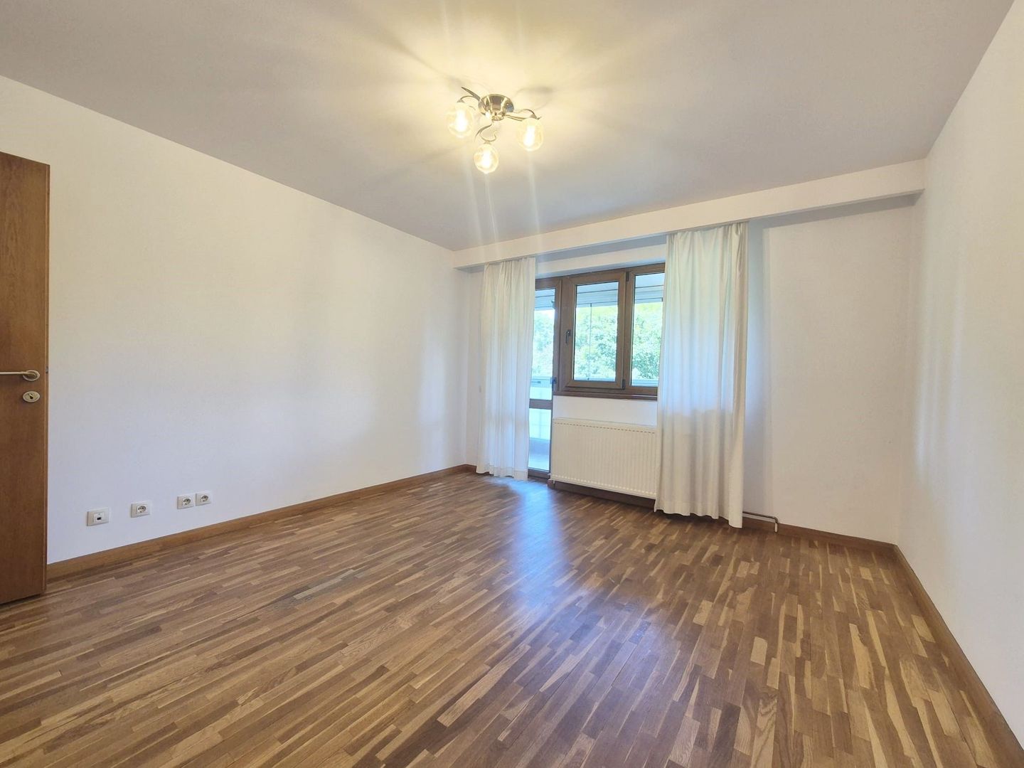 COMISION 0% - Baneasa/ Dobrogeanu Gherea-Garlei casa P+1+M 6 camere curte 550mp - Poză 21