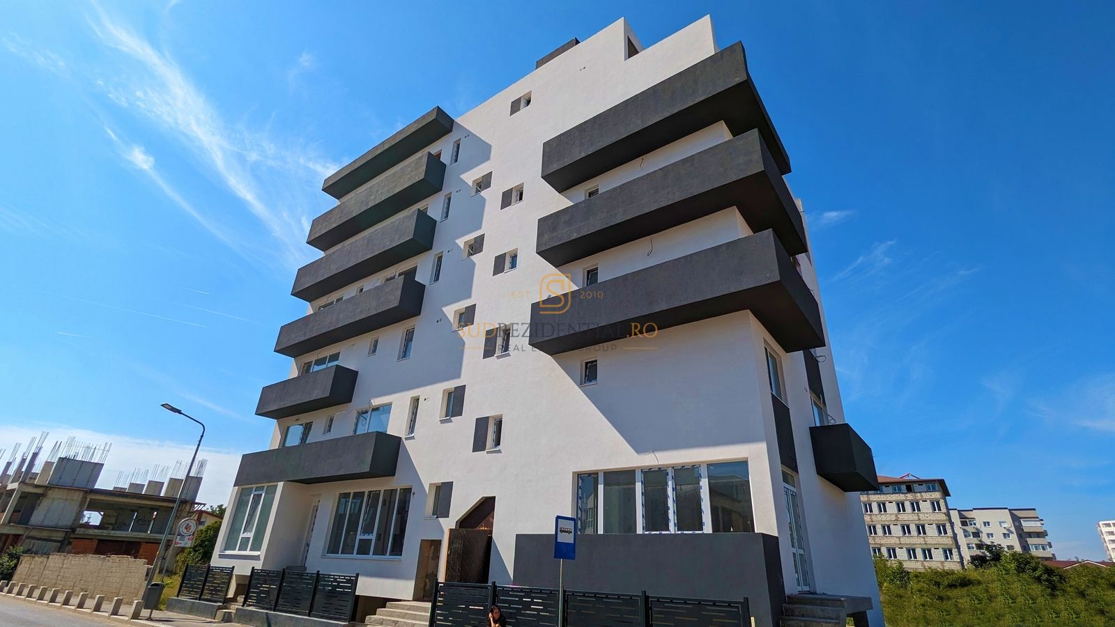 Spatiu comercial nou, Brancoveanu-Luica, 195 mp + parcare proprie - Poză 2