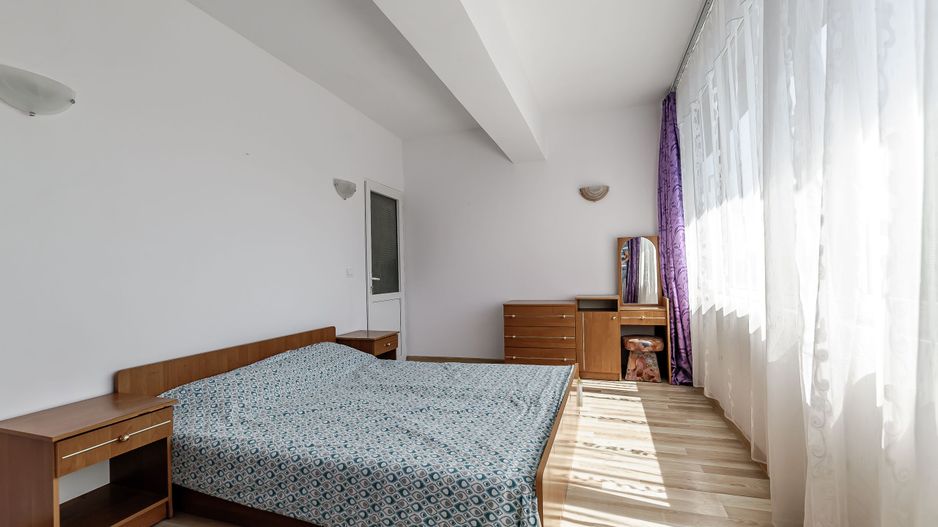 VANDUT Apartament cu 2 camere spațios si luminos - Poză 5