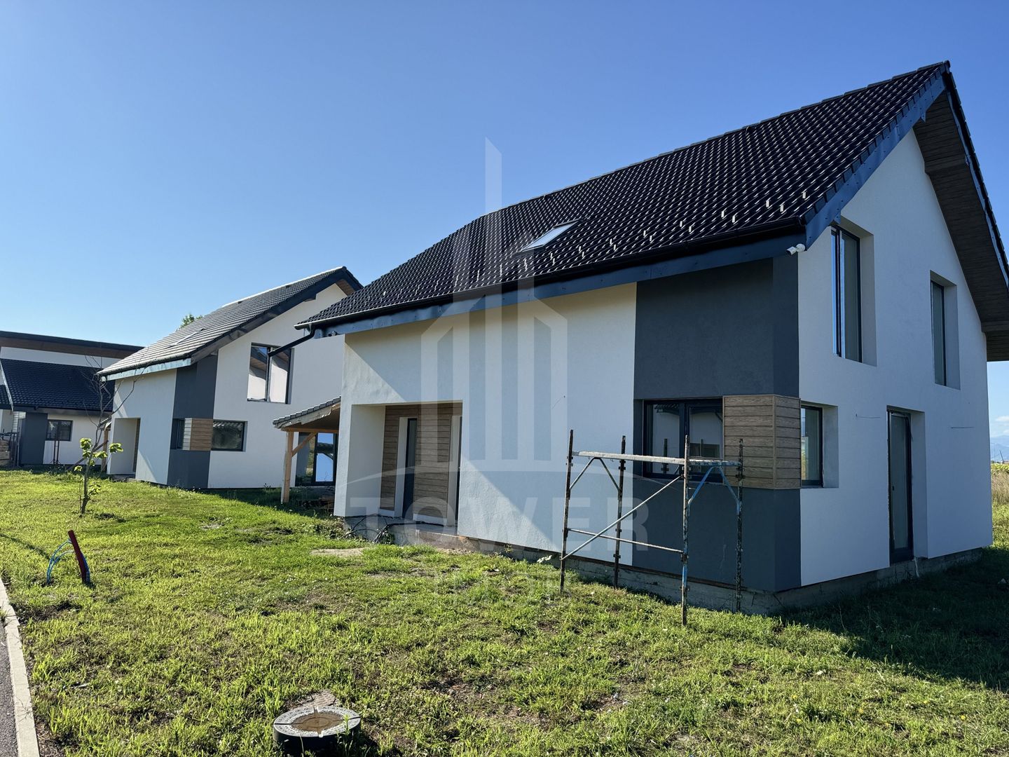 Casă individuală INDEPENDENTĂ ENERGETIC - CARTIER NOU - Poză 8