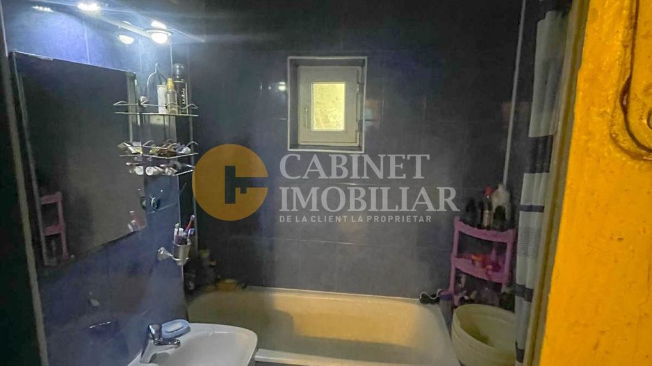 Apartament 4 camere decomandat - Poză 4