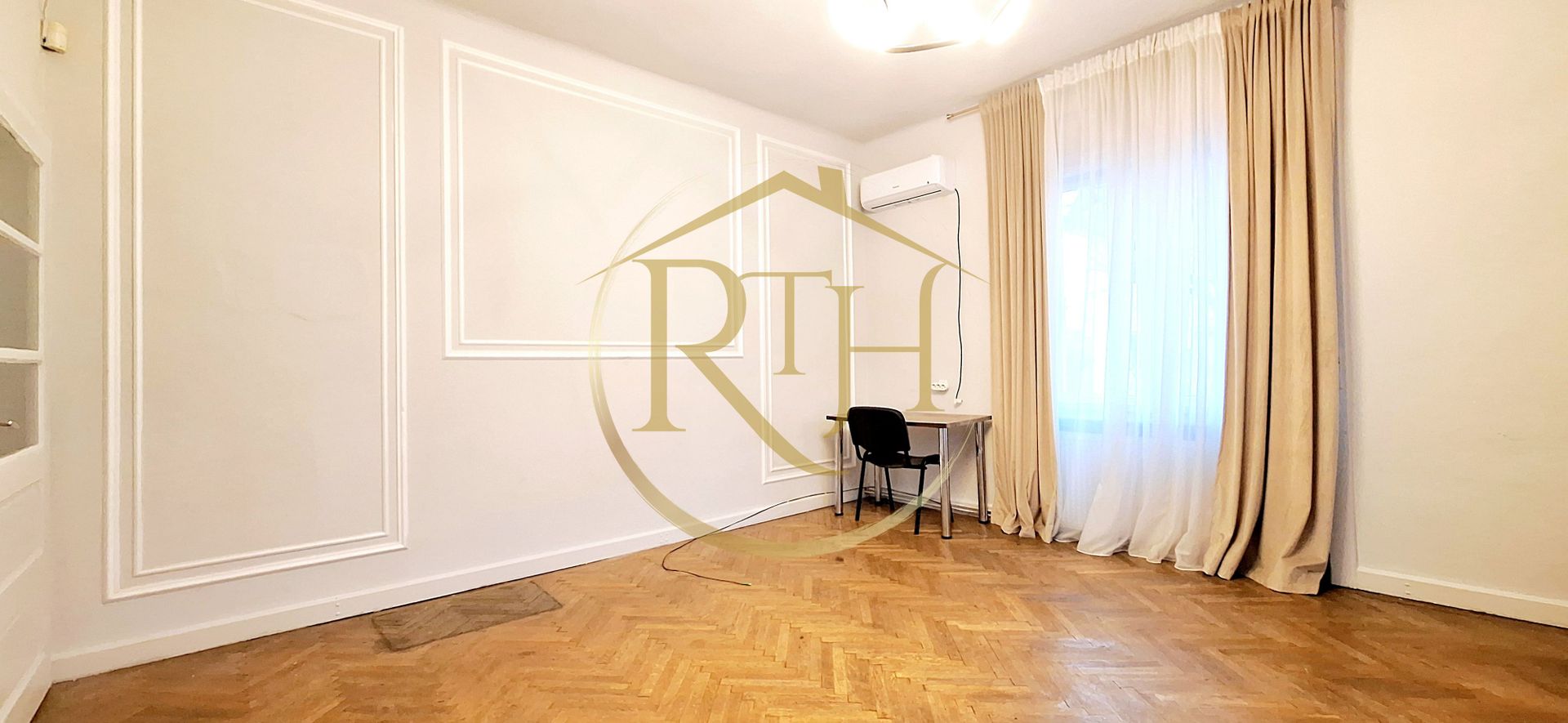 Oferim spre inchiriere parterul unei vile, ideal pentru Birouri,Centru - Poză 1