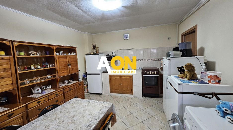 Casa 4 camere, 300 mp utili, 562 mp teren, zona Centru - Poză 6