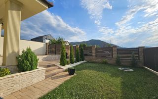 Casa Sibiu Cisnadioara, casa cu garaj, 5 camere, 3 bai - Poză 1