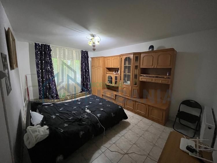 Apartament 3 camere decomandat- €370 - Poză 1