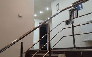 Vila 214mp, in Miroslava,zona 0,in centru la 200 m de Family Market! - Poză 9