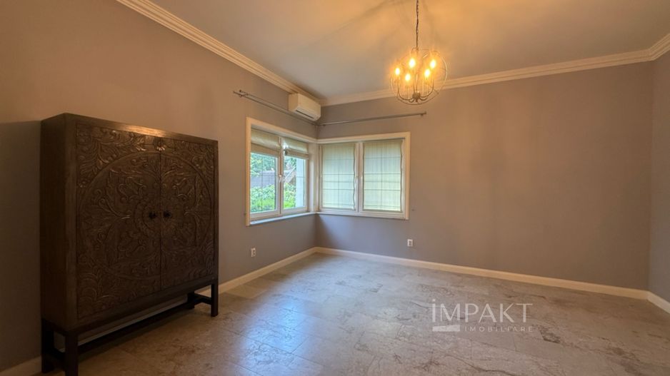 Apartament modern la vila cu gradina si teren 263mp aproape de centru - Poză 11