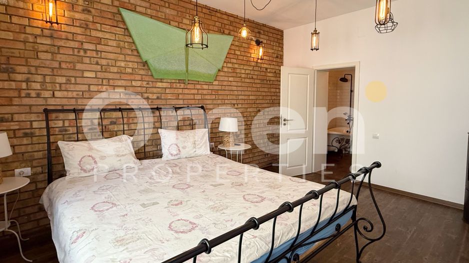 Casa de inchiriat - Centrul Vechi, 2 camere + terasa - Poză 2