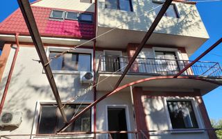 De vânzare – Casă D+P+2E+M în zona ultracentrală ideala pentru afacerea ta! - Poză 3
