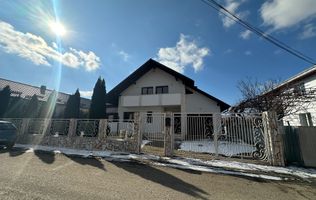Casă 4 dormitoare | 230 MP | Central | Mobilată & Utilată | 280.000 €