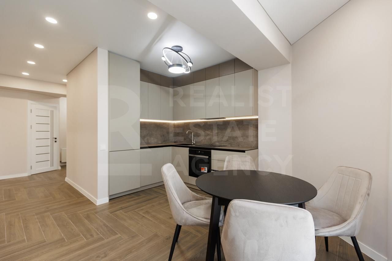 Vânzare, apartament, 4 camere, strada Ivan Zaikin, Centru - Poză 3