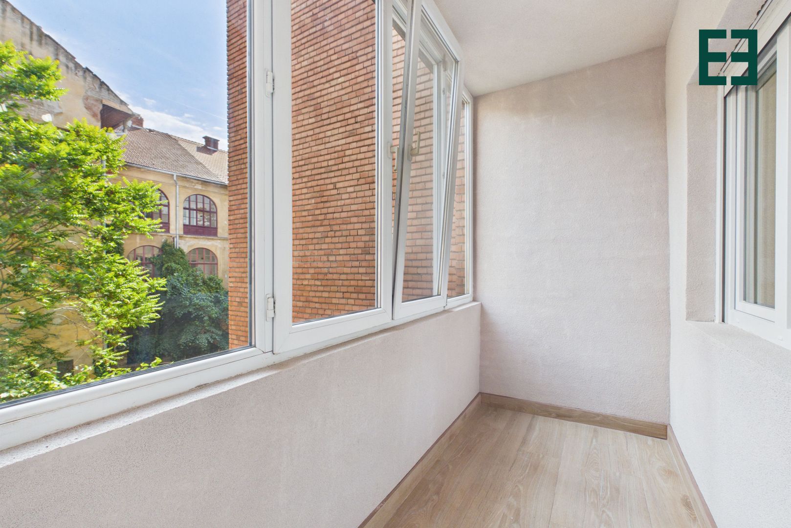 De închiriat - Apartament cu 2 camere -  Zonă Ultracentrală - Arad - Poză 5