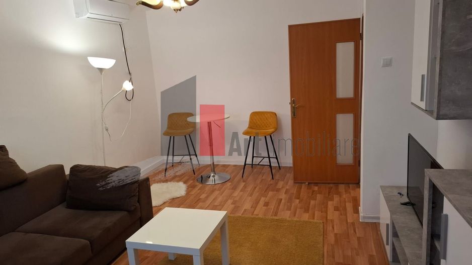 Vânzare garsonieră Tineretului - Poză 2