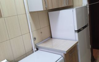 De vanzare apartament 2 camere - Poză 5