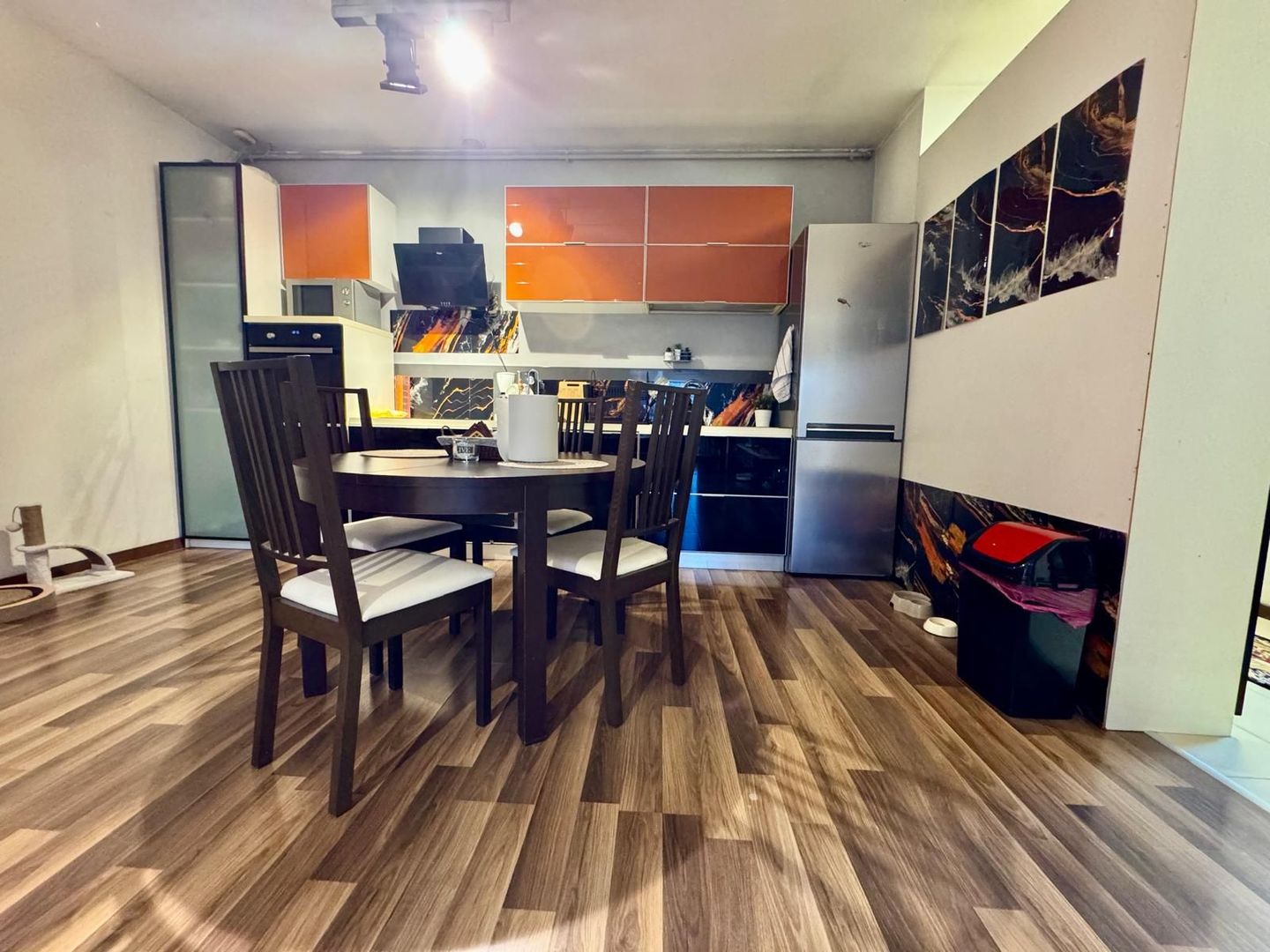 COSMOPOLIS - Apartament cu 2 camere, mobilat si utilat. - Poză 7