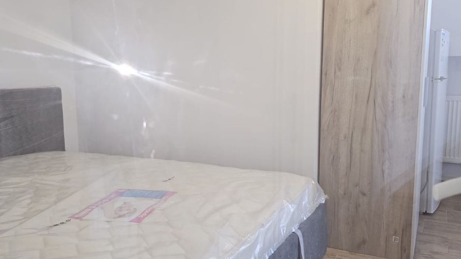 De inchiriat garsoniera etaj 5, Gara, bloc nou, 1000 lei - Poză 3