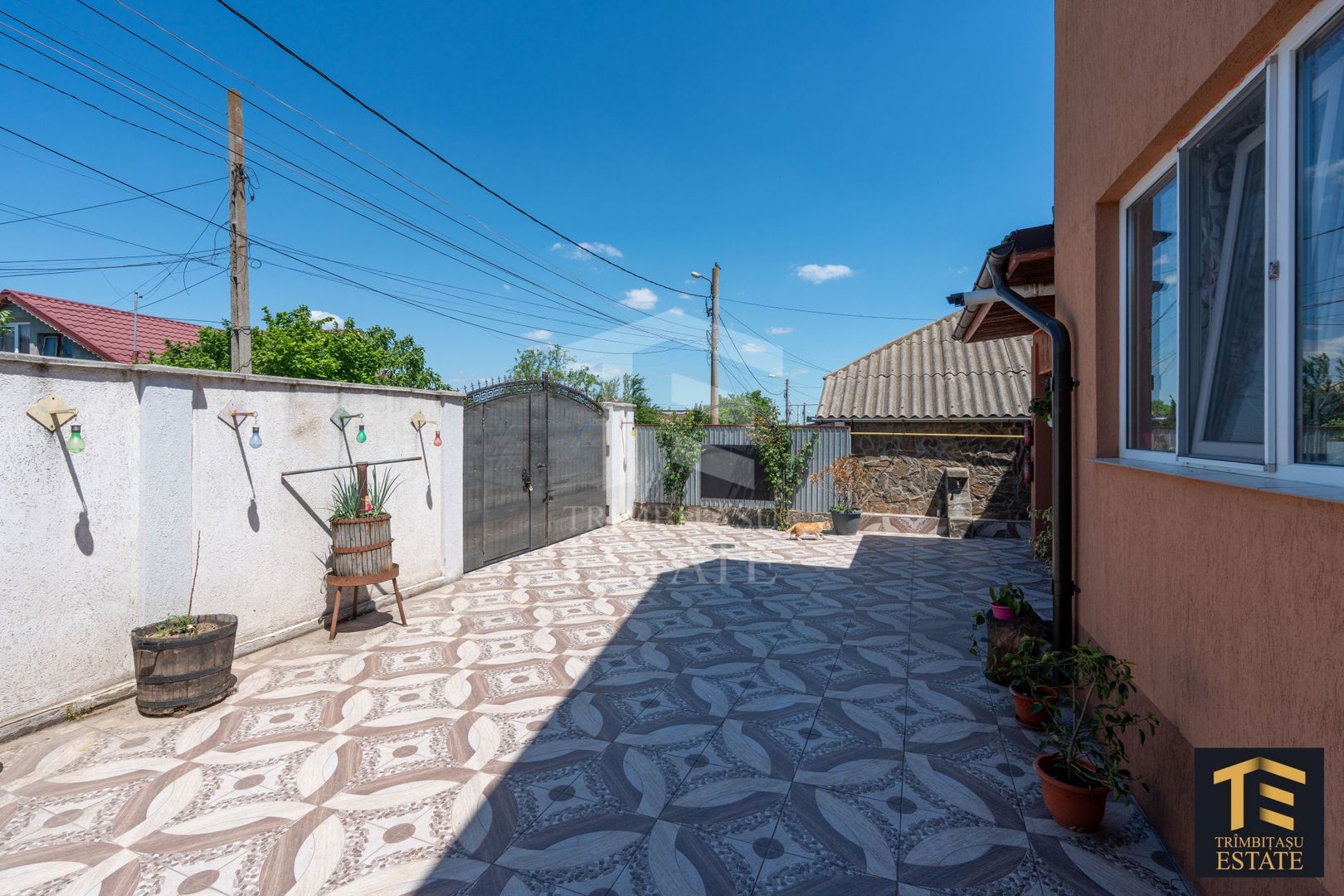 Casă cu 6 camere și curte superb amenajată | Năvodari | Comision 0% - Poză 7