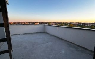 Penthouse Ghiroda - 3 camere - Poză 2