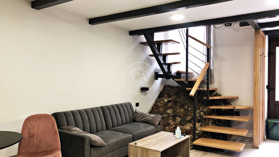 Apartament cu 3 camere de inchiriat Ultracentral, Oradea - Poză 2