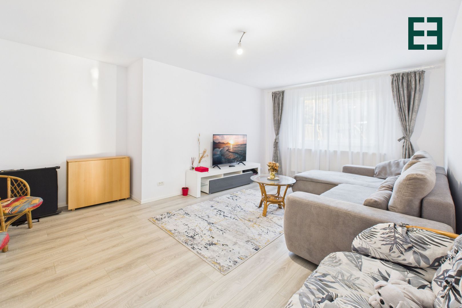 Casă nouă cu 5 camere - Localitatea Păuliș - DEVA - Poză 9