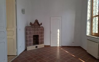 URGENT!, et. 1/P+2+M in vila arhitectonica, liber, NEGOCIABIL - Poză 3